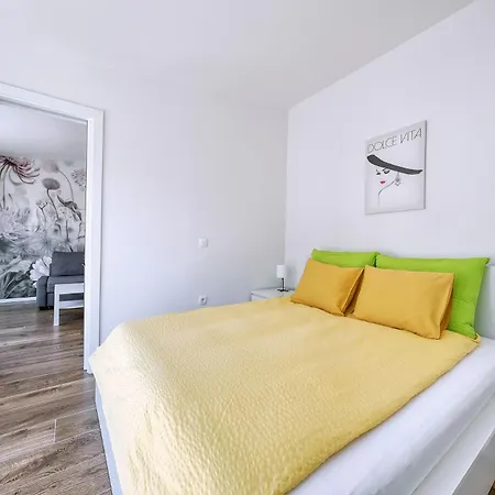 Apartments Trnovo Ljubljana Extérieur photo